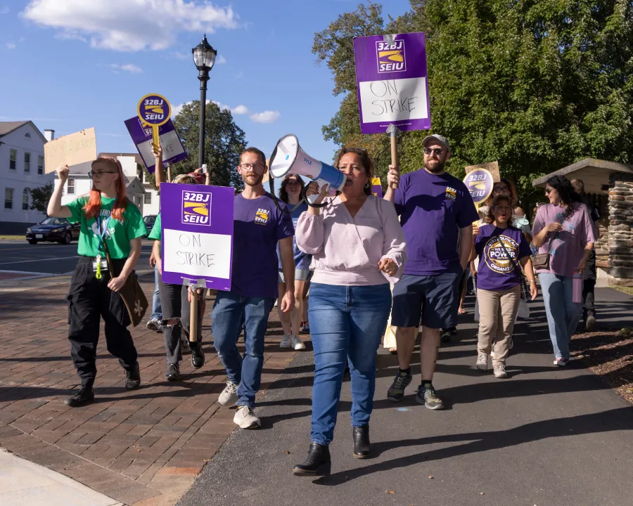 Union members marching on the picket lines
